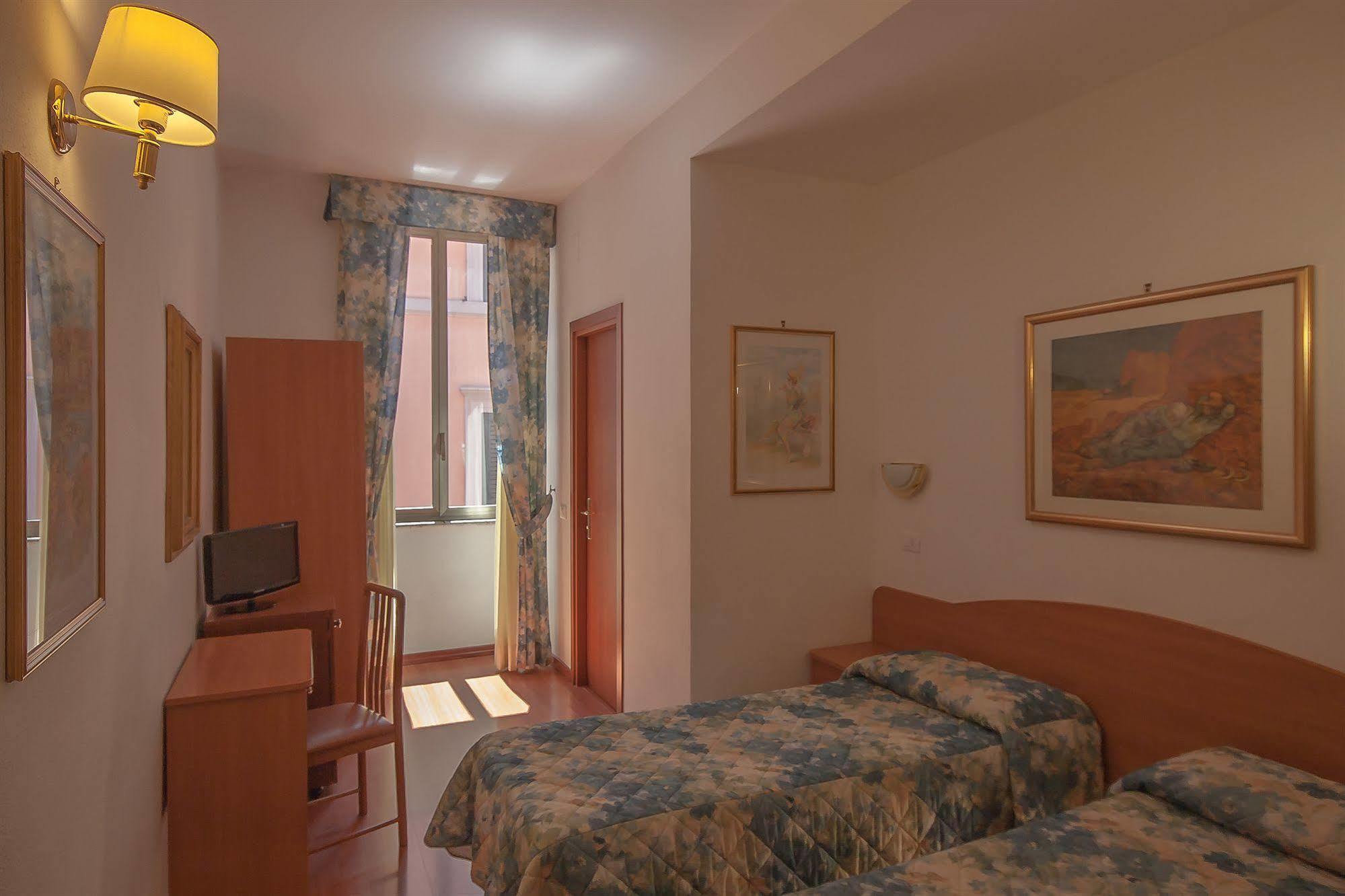 Hotel Tirreno Rom
