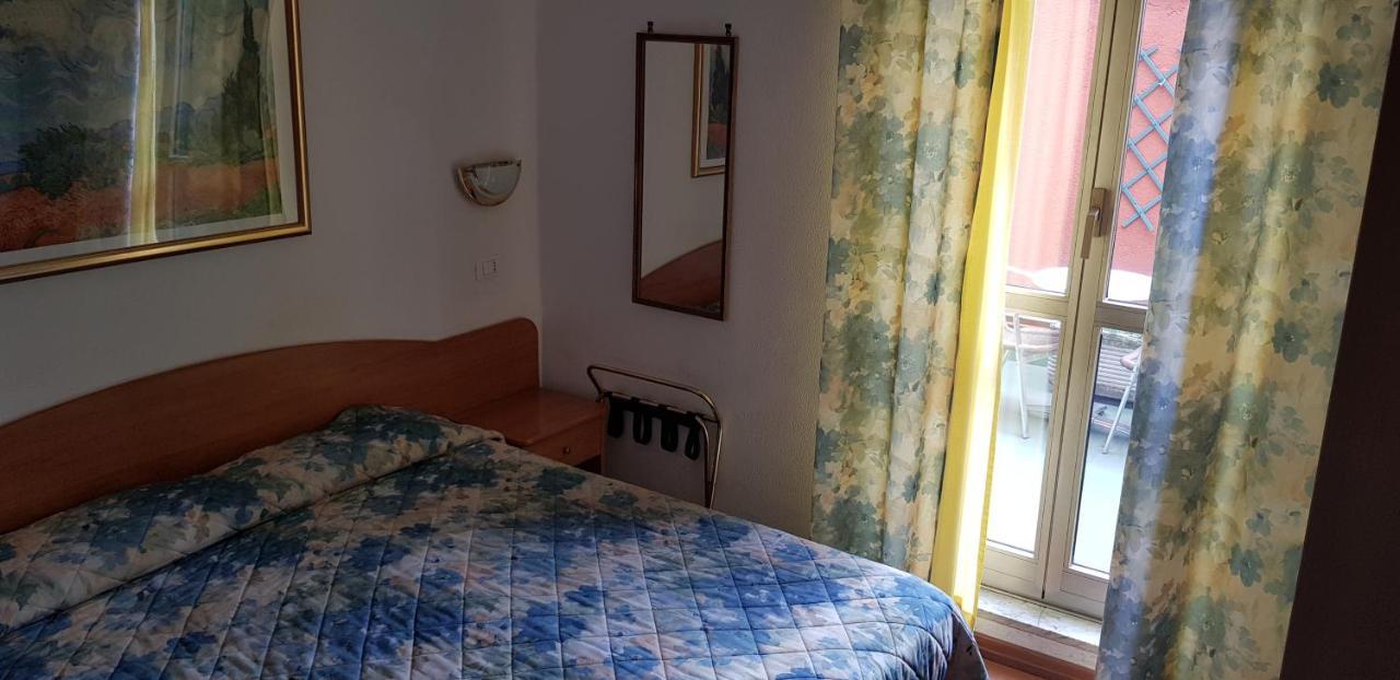Tirreno Hotell 3*